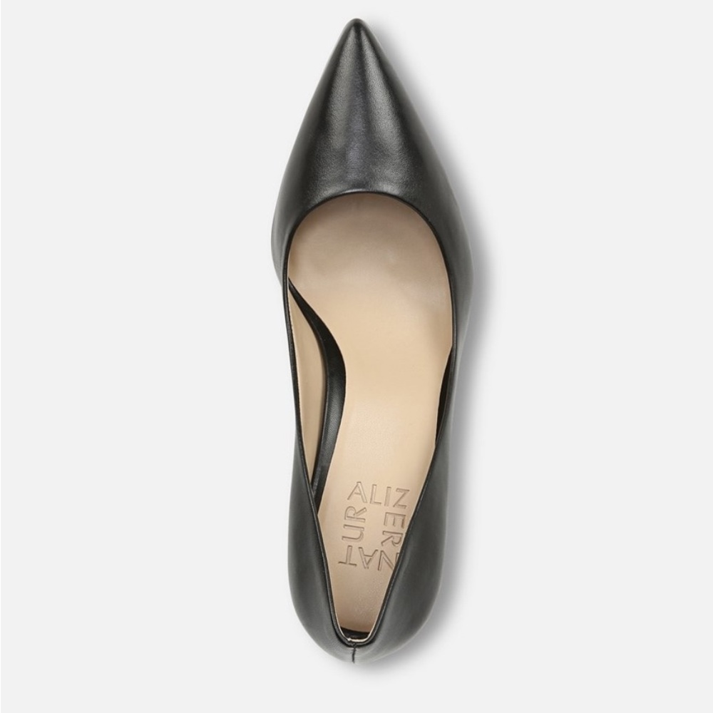 Naturalizer Black Pointed Toe Heels